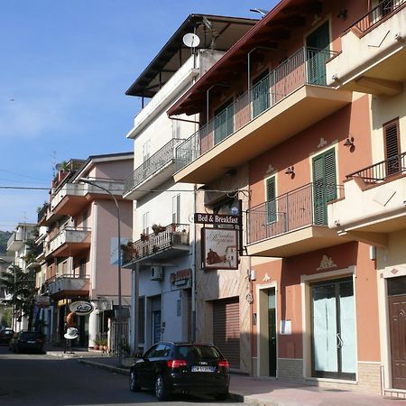 جيويوسا يونيكا B&B La Vecchia Stazione المظهر الخارجي الصورة